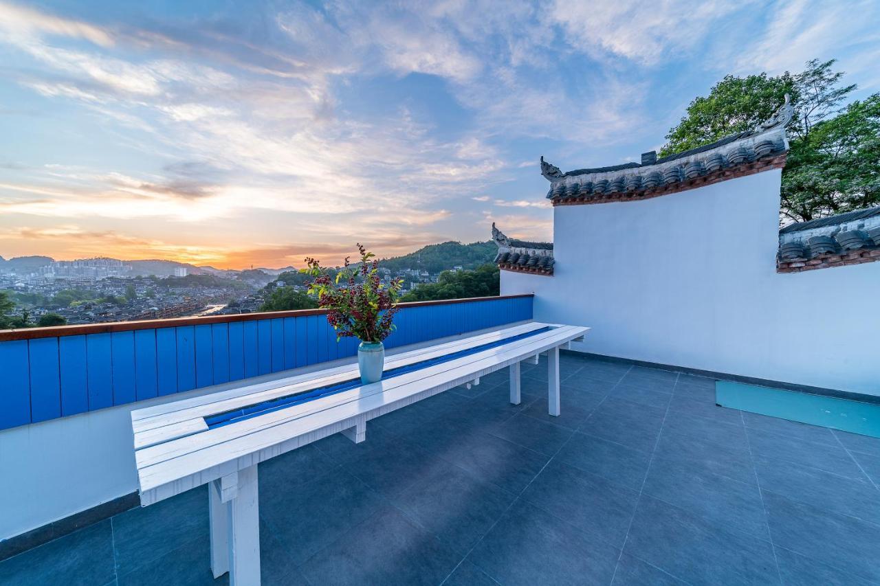 Phoenix Best River View B&B Fenghuang Luaran gambar