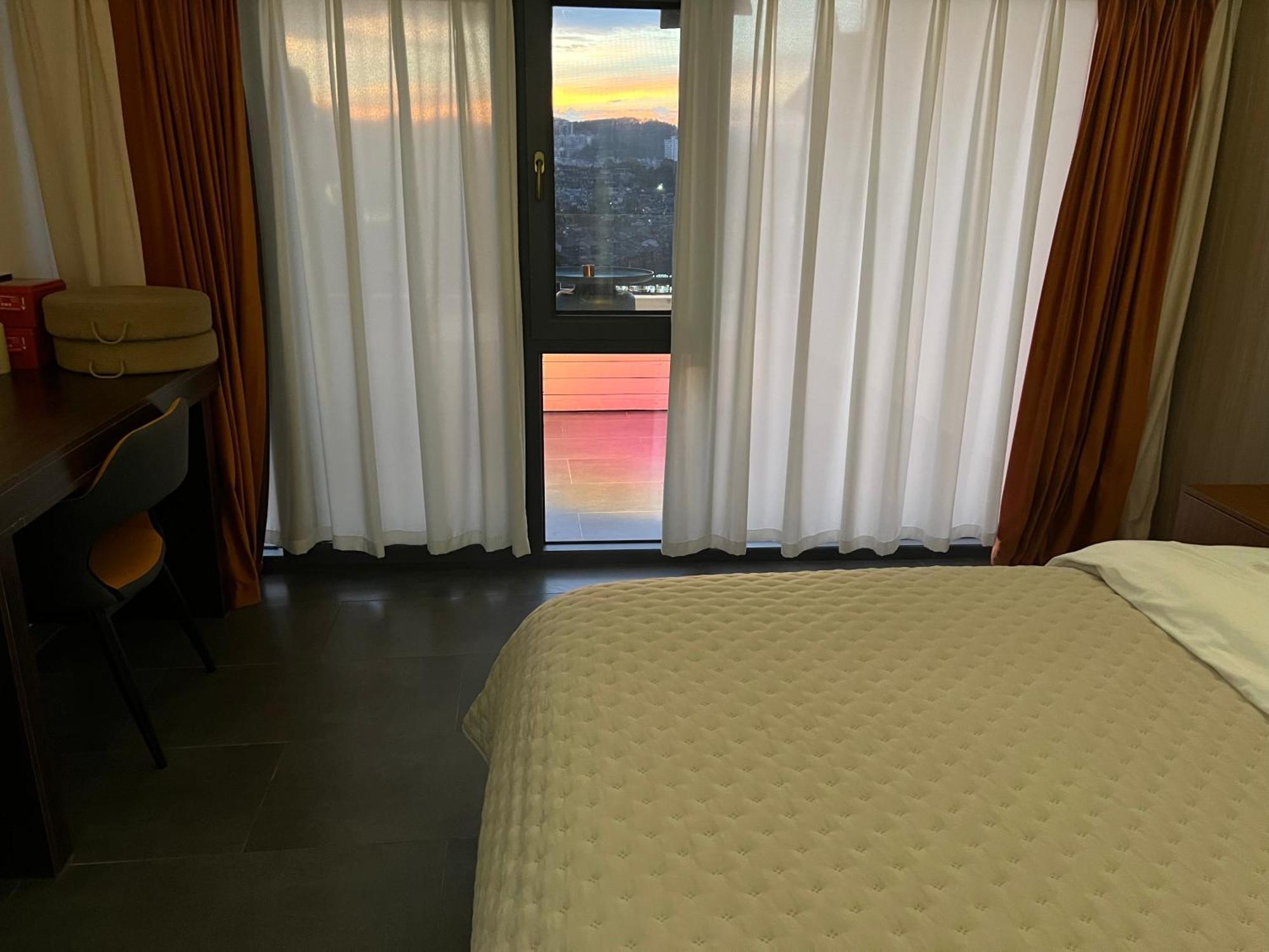 Phoenix Best River View B&B Fenghuang Luaran gambar