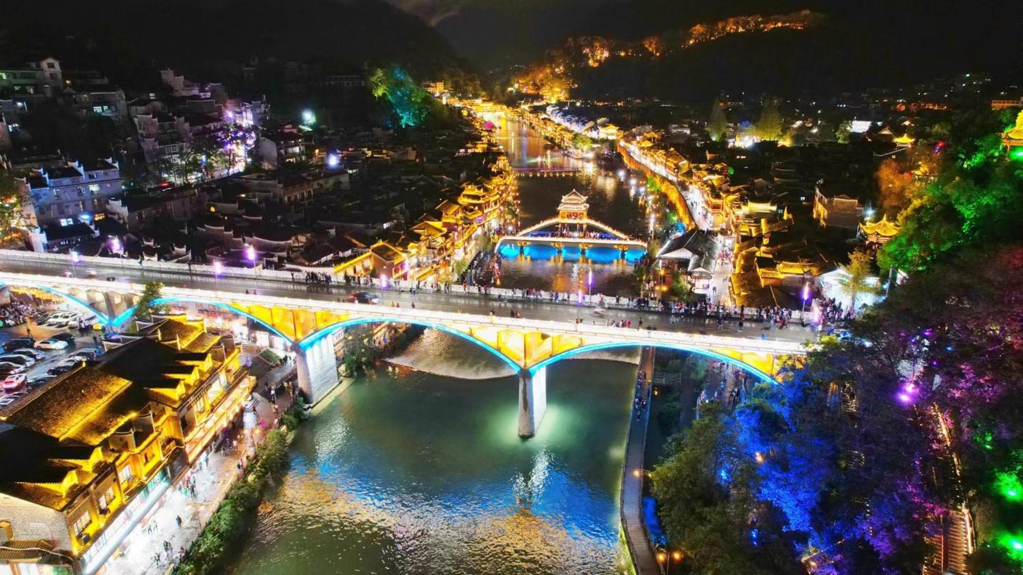 Phoenix Best River View B&B Fenghuang Luaran gambar